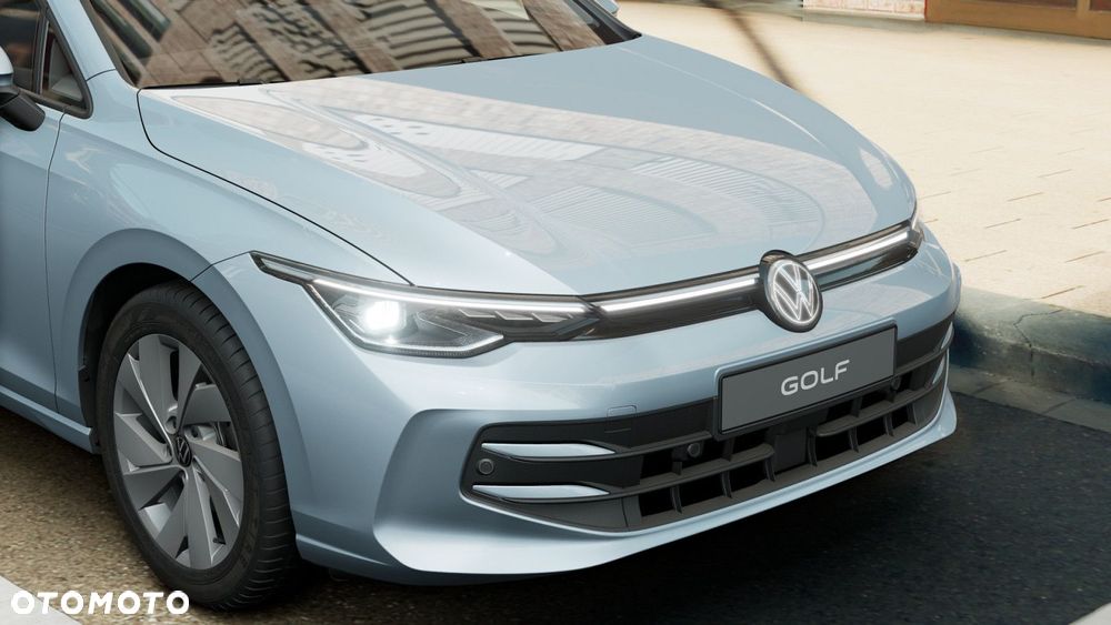 Volkswagen Golf - 6