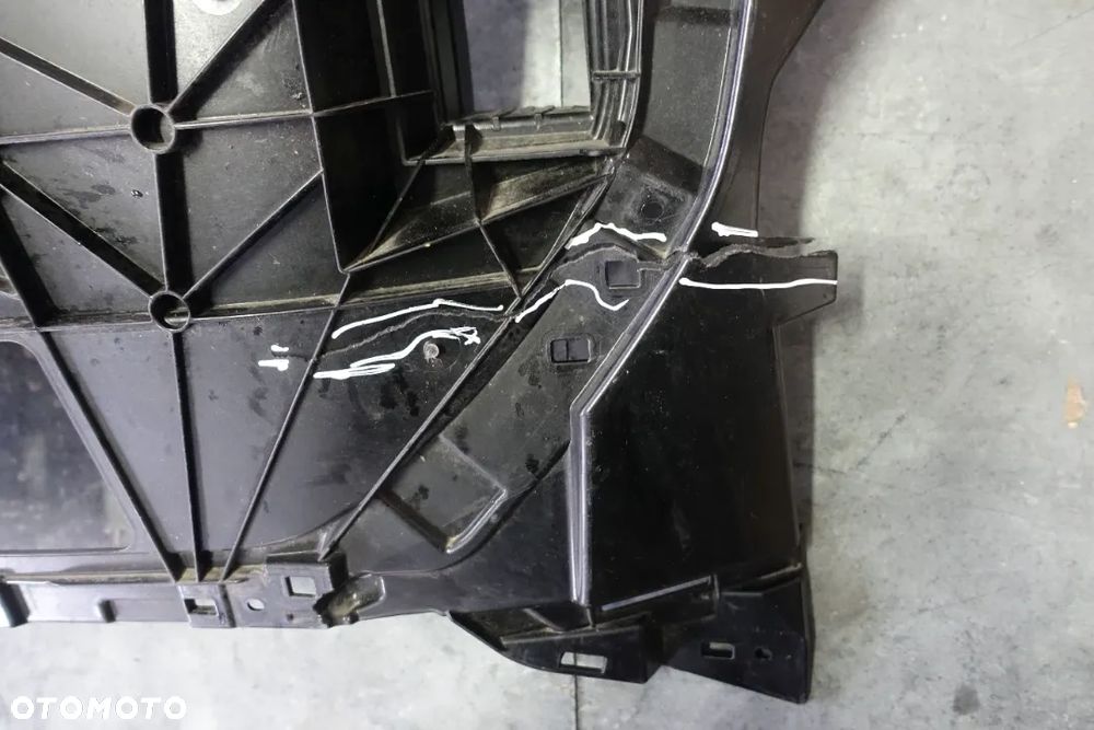 WZMOCNIENIE ATRAPA ZDERZAKA AUDI Q4 E-TRON - 2