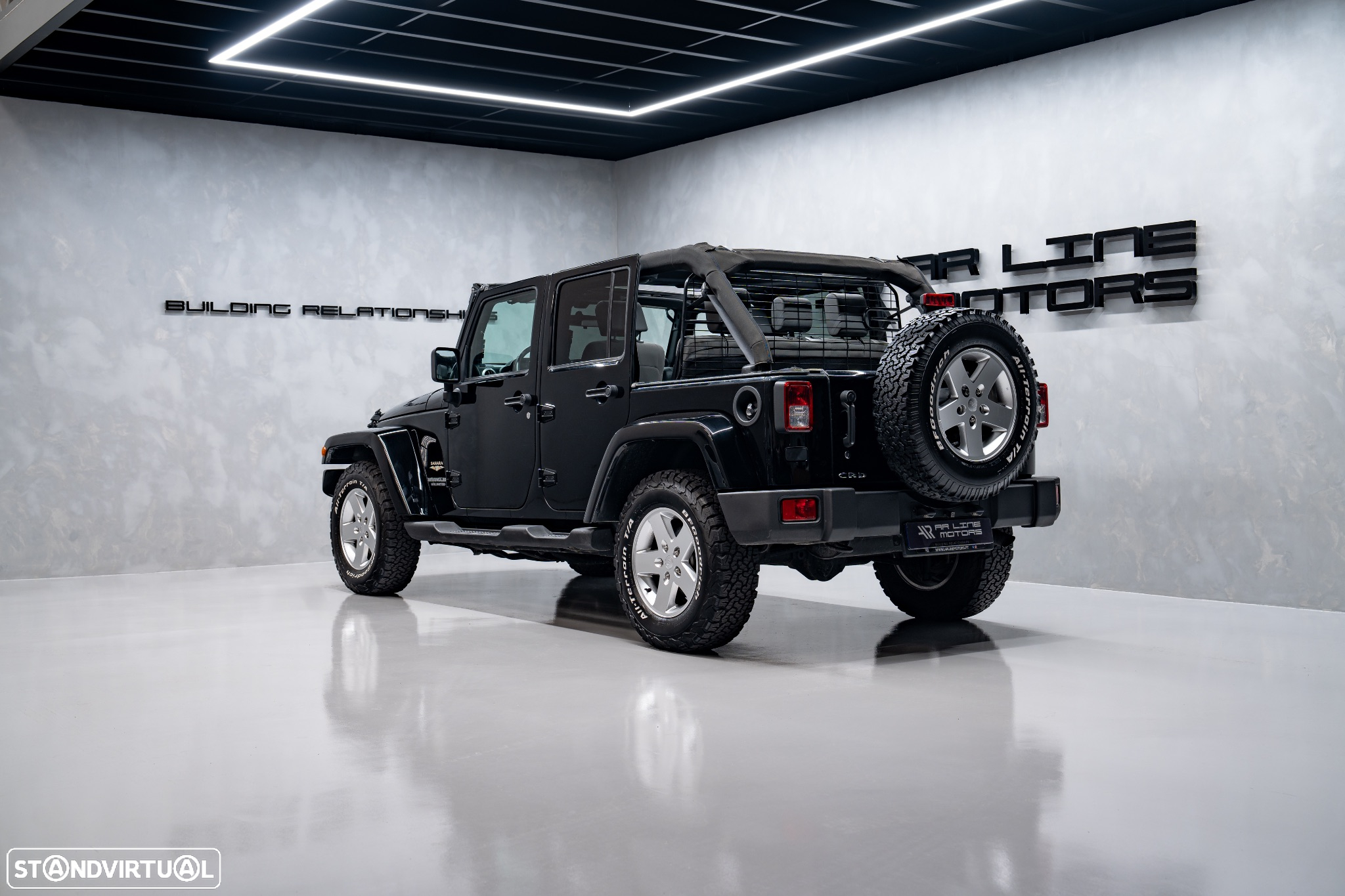 Jeep Wrangler Unlimited 2.8 CRD ATX Sahara - 13
