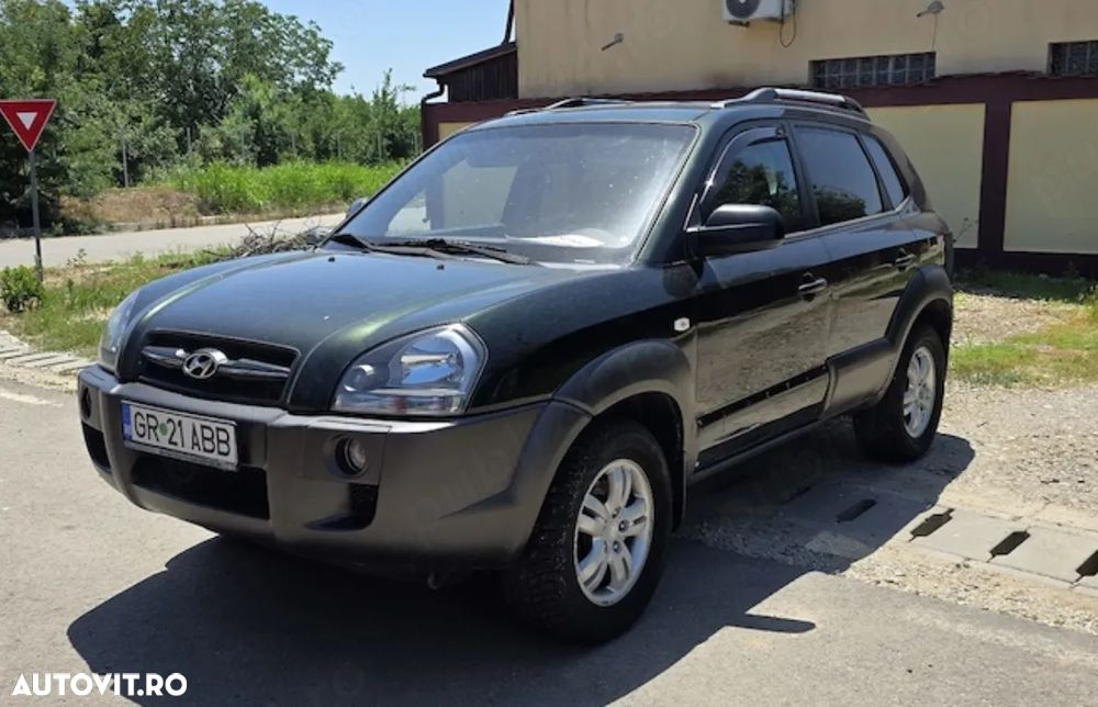 Hyundai Tucson 2.0 CRDI VGT GLS 2WD MT CLASSIC - 1