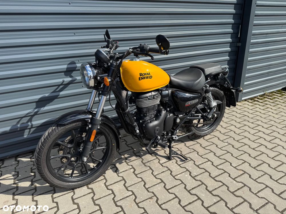 Royal Enfield Meteor - 3