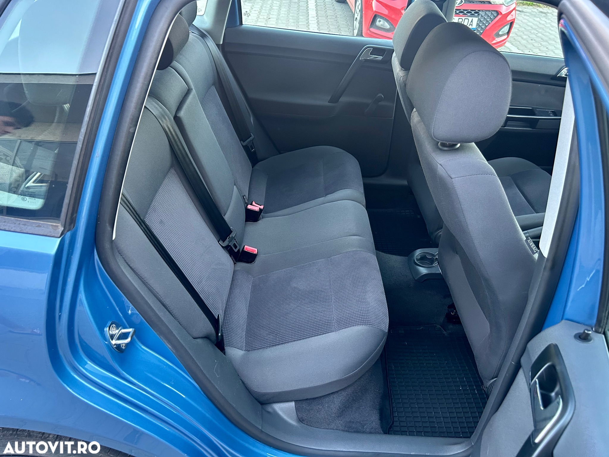 Volkswagen Polo 1.2 Comfortline - 8