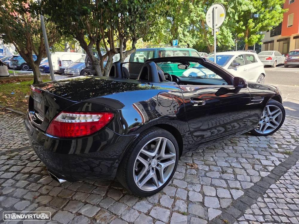 Mercedes-Benz SLK 200 (BlueEFFICIENCY) 7G-TRONIC - 3