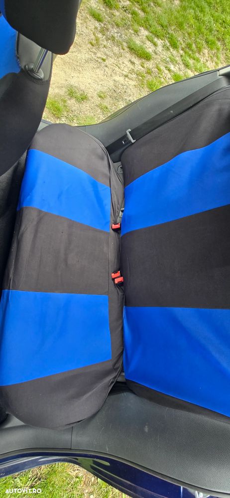 Volkswagen Golf 2.0 DPF GTD - 13