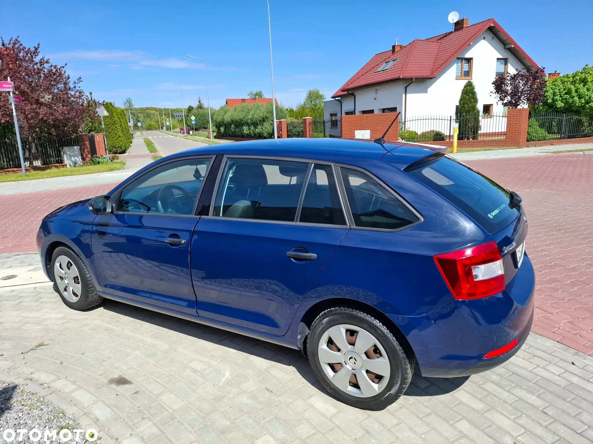 Skoda RAPID 1.2 TSI Active - 1