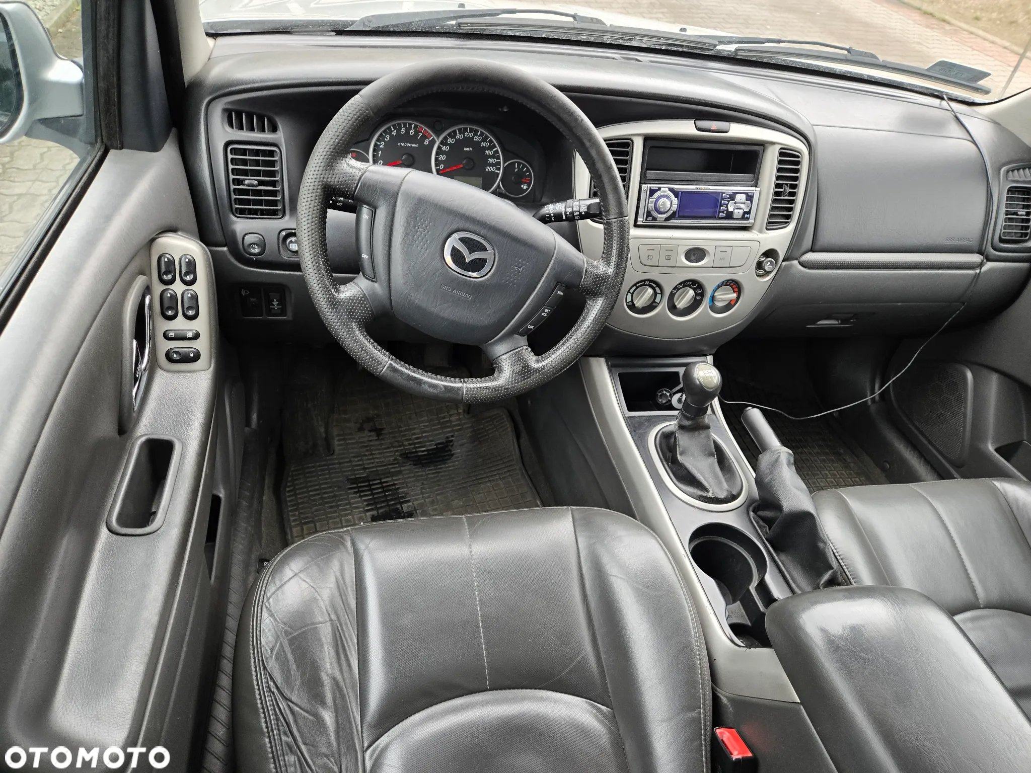 Mazda Tribute 4x4 Adventure Comfort - 8