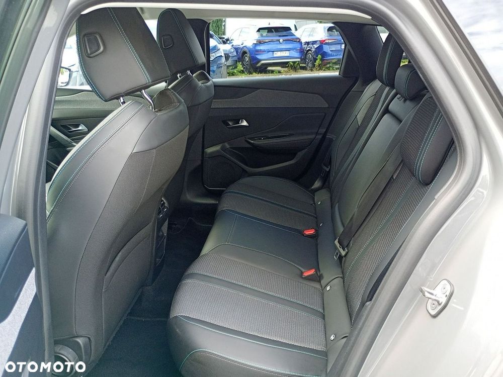 Peugeot 308 1.5 BlueHDi Allure Pack S&S EAT8 - 23