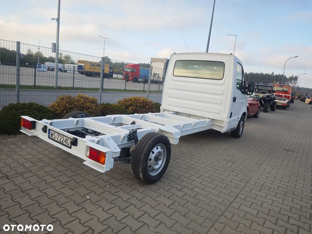 Nissan INTERSTAR - 20