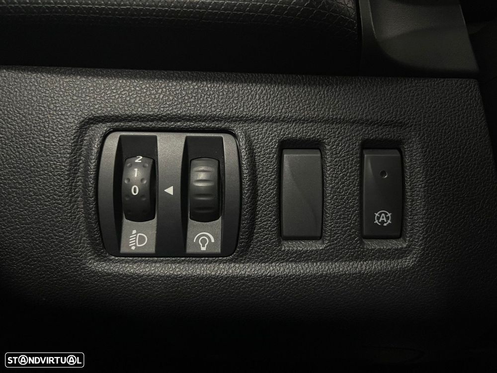 Renault Clio Sport Tourer 0.9 TCe Limited - 35