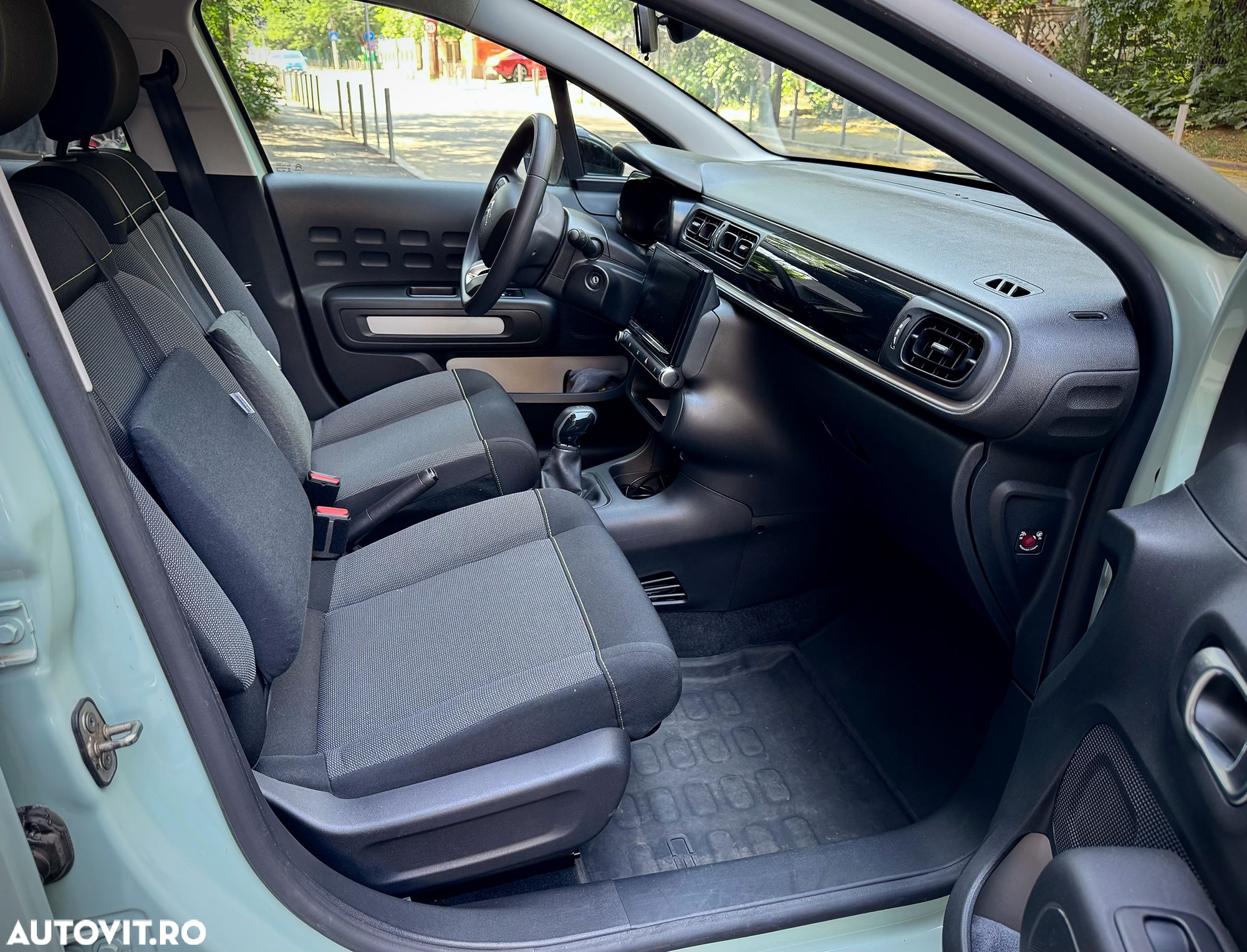 Citroën C3 1.2 PureTech BVM Feel - 5