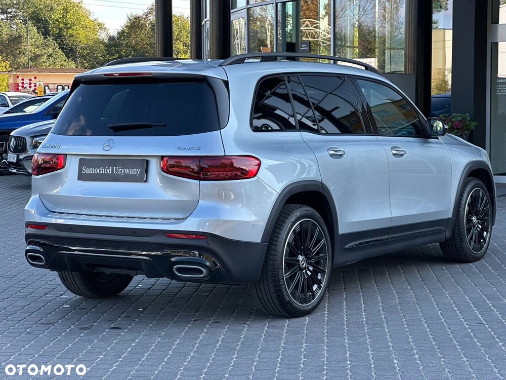 Mercedes-Benz GLB - 7
