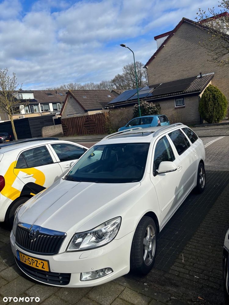 Skoda Octavia - 5