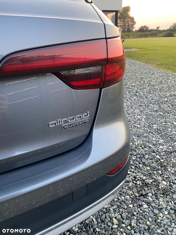 Audi A4 Allroad 2.0 TDI Quattro S tronic - 28