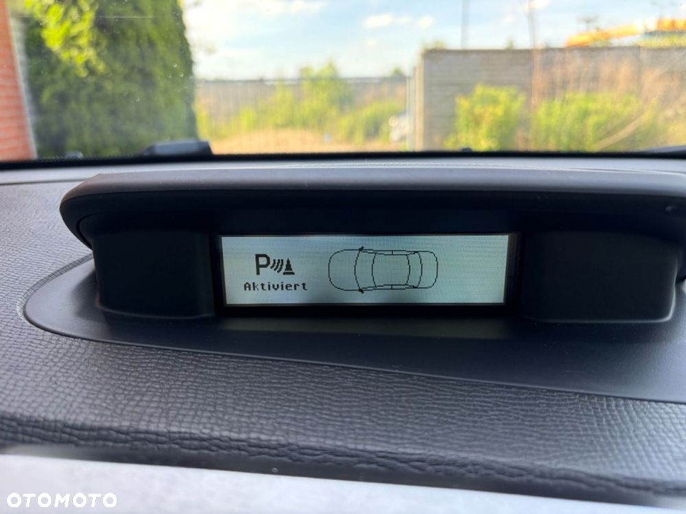Volvo XC 60 D5 AWD Momentum - 11
