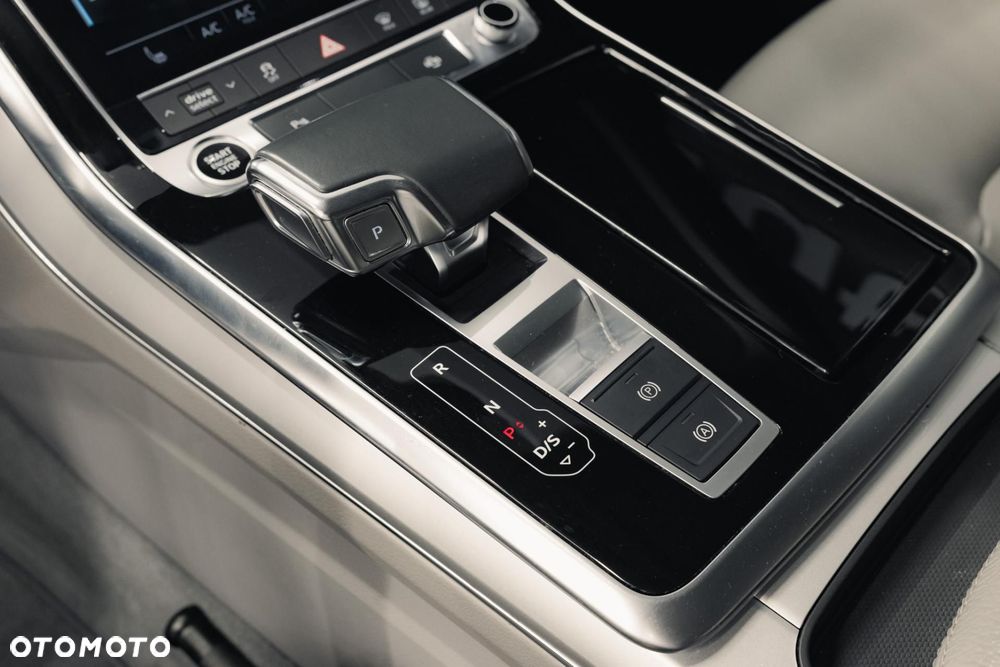 Audi Q8 45 TDI mHEV Quattro Tiptronic - 25