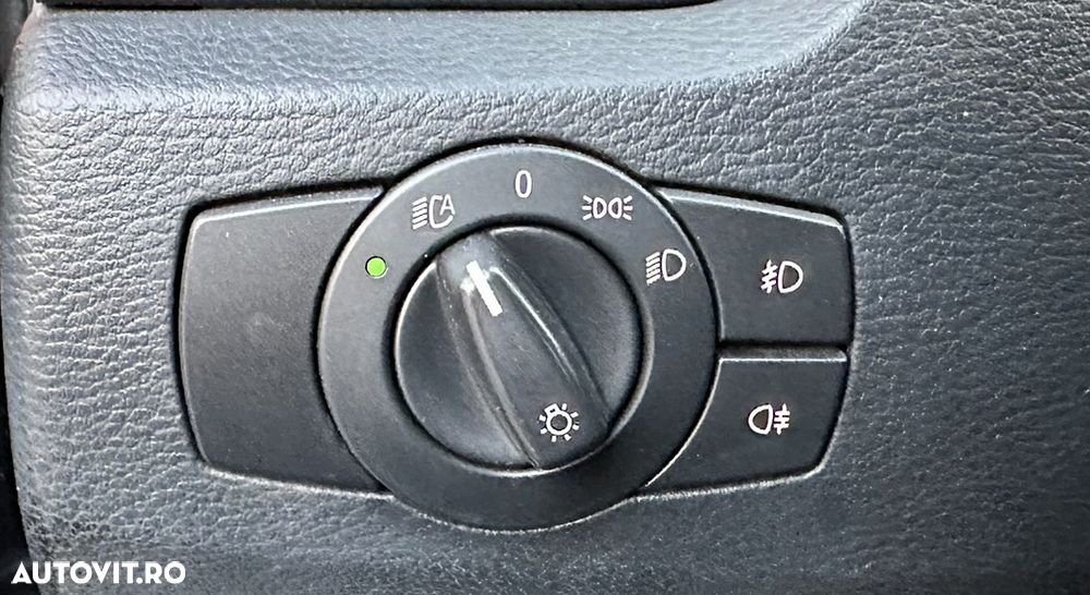 BMW X1 - 28