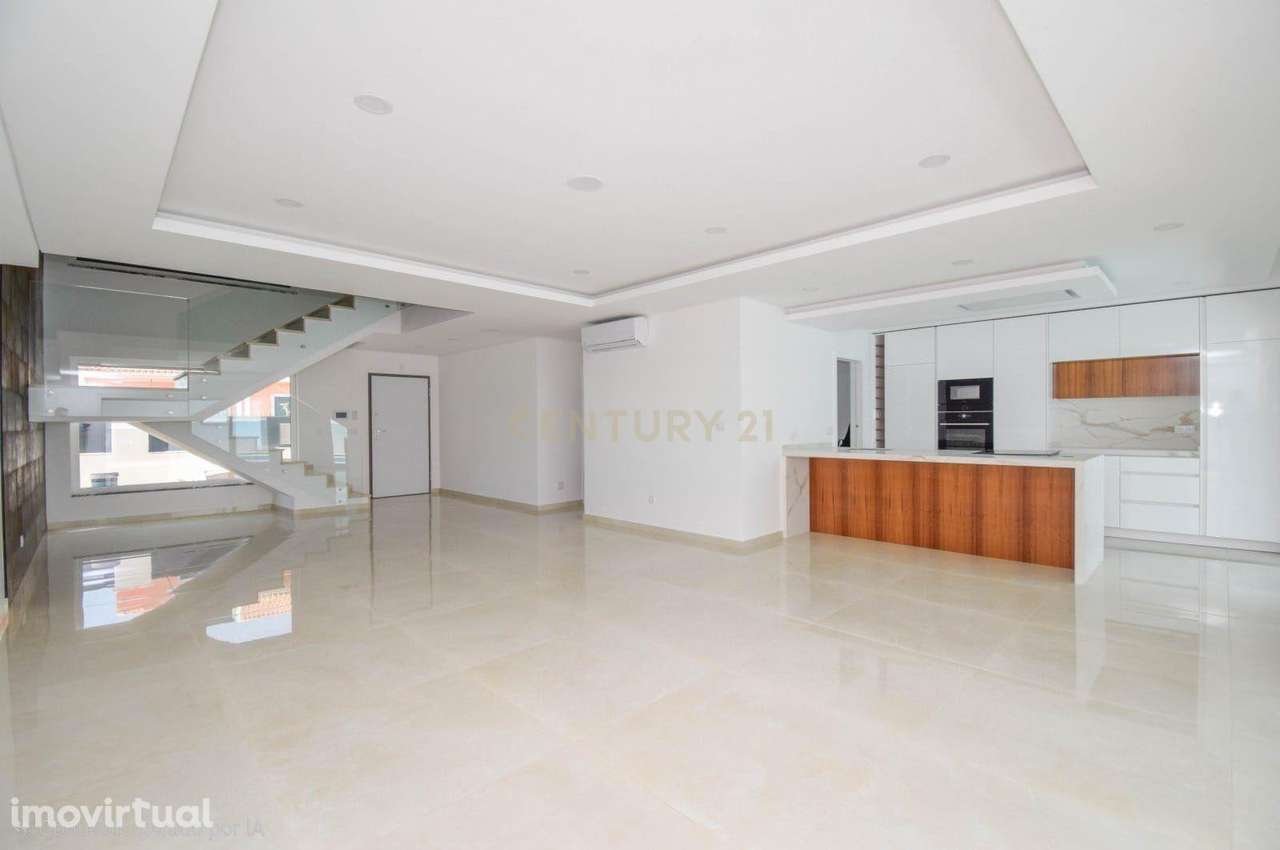 Moradia Nova T4 em Corroios, Seixal - 750.000€ - Grande imagem: 5/21