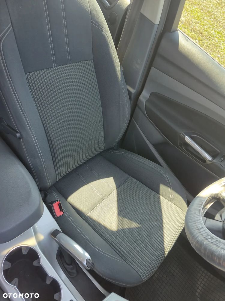 Ford C-MAX - 13