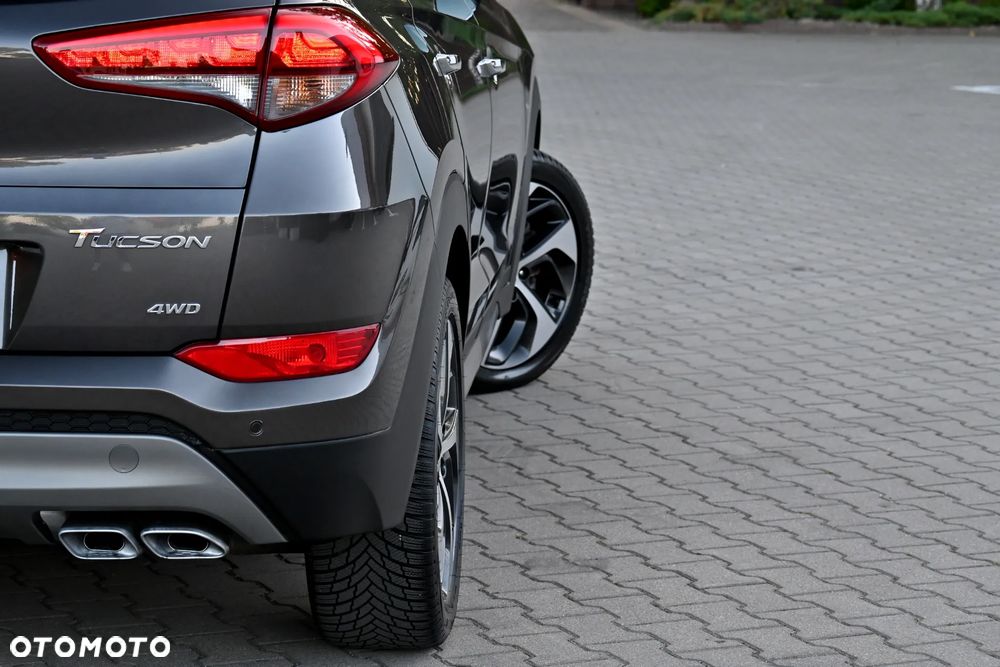 Hyundai Tucson 1.6 Turbo 4WD Premium - 17