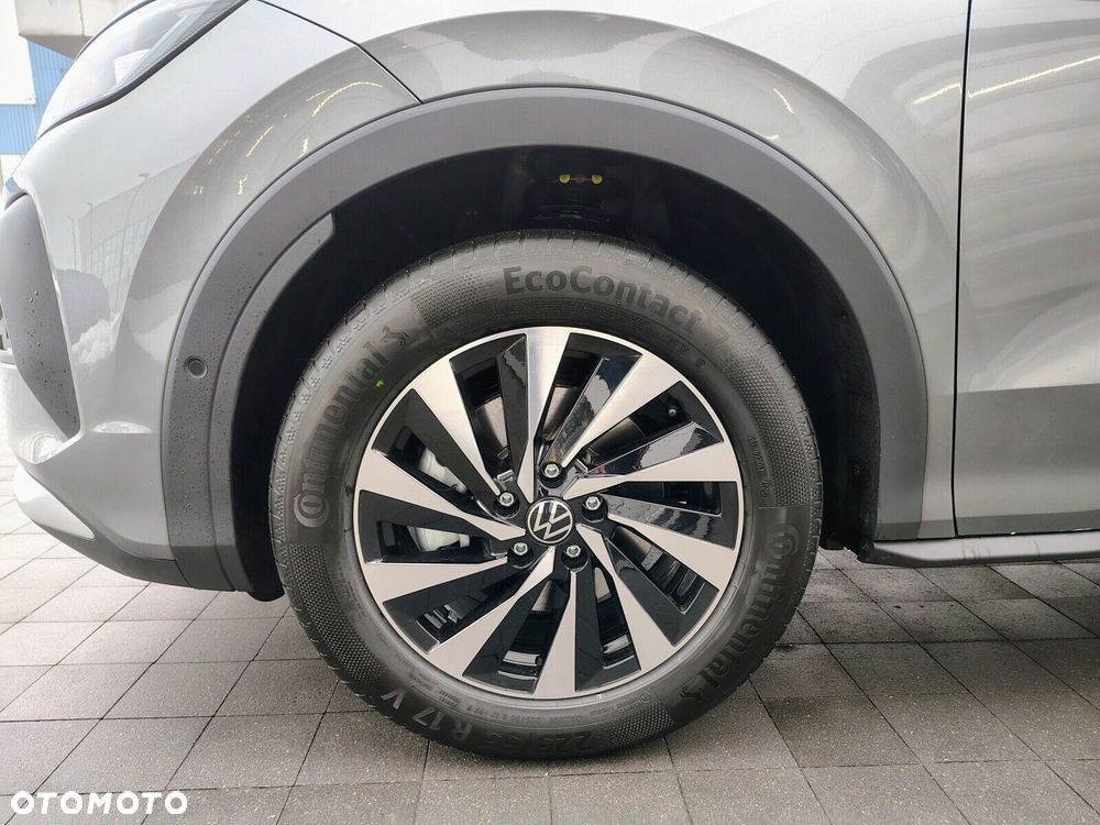 Volkswagen T-Roc - 10