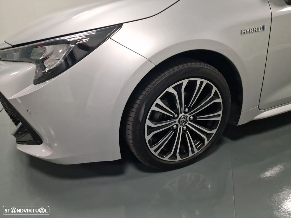 Toyota Corolla Touring Sports 1.8 Hybrid Comfort+P.Sport - 13