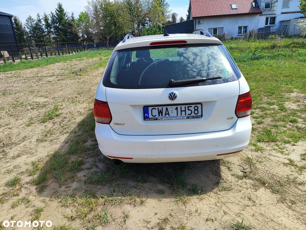 Volkswagen Golf 1.6 TDI Comfortline - 4