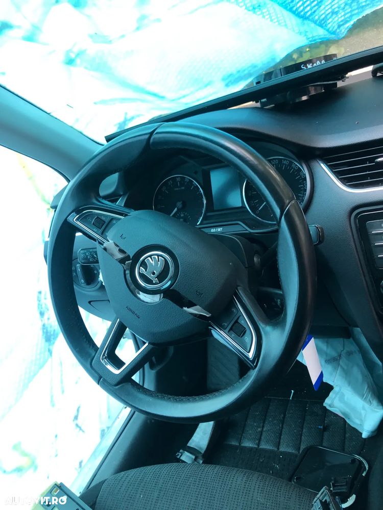 Volan cu comenzi fara airbag Skoda Octavia 3 2016 negru - 4