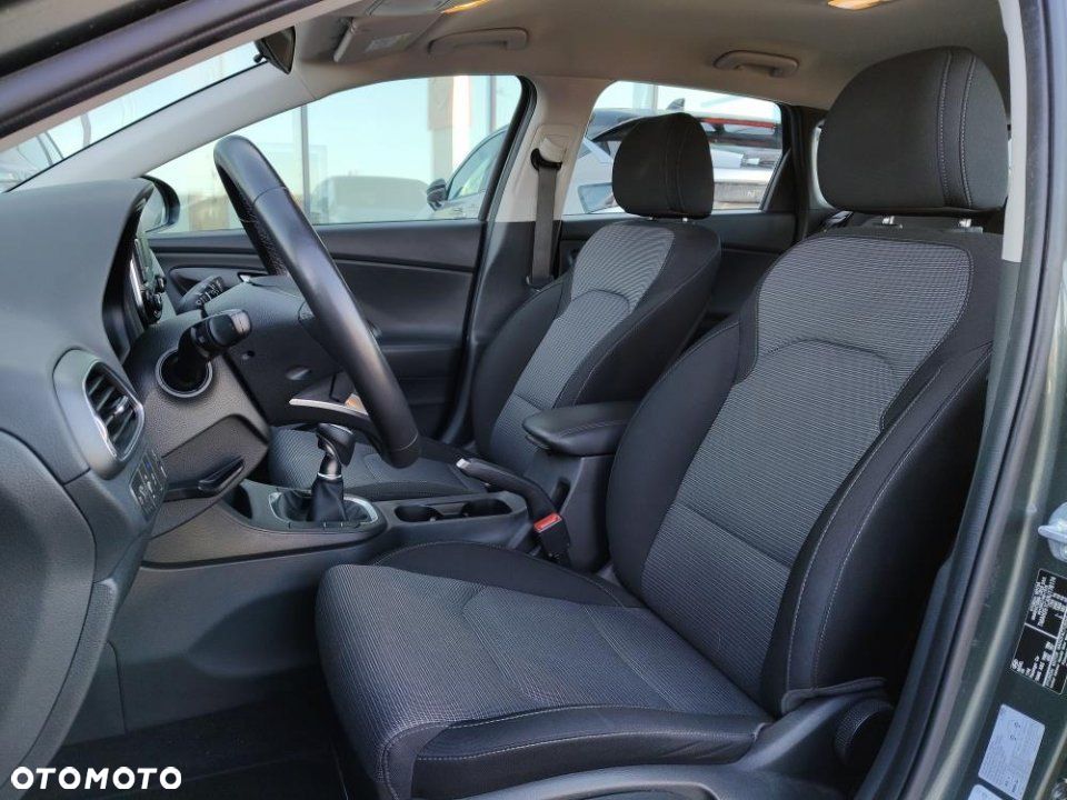 Hyundai i30 - 16
