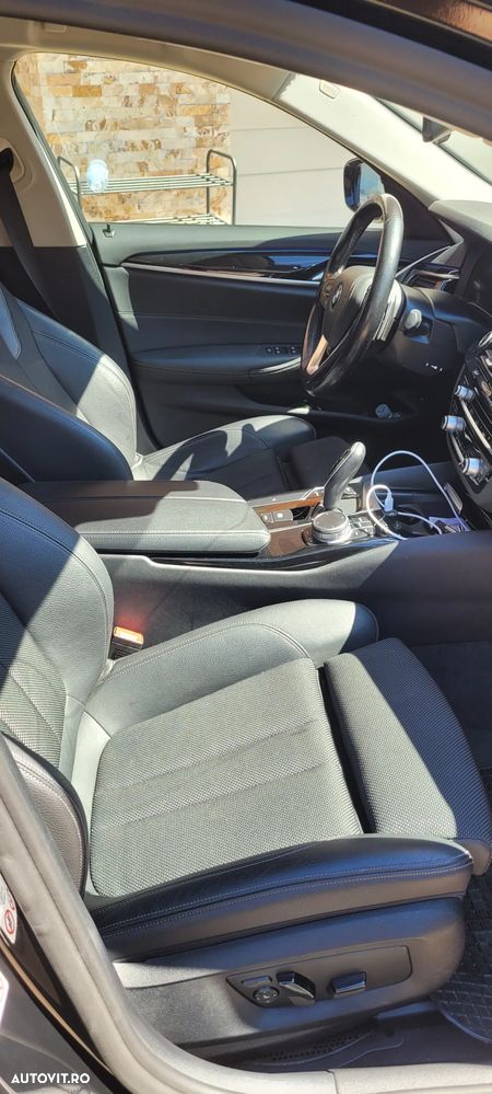 BMW Seria 5 520d AT MHEV - 10