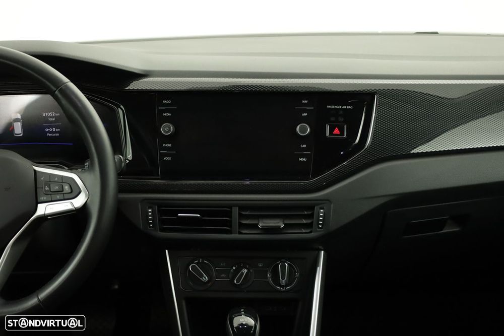 VW Taigo 1.0 TSI Urban DSG - 9