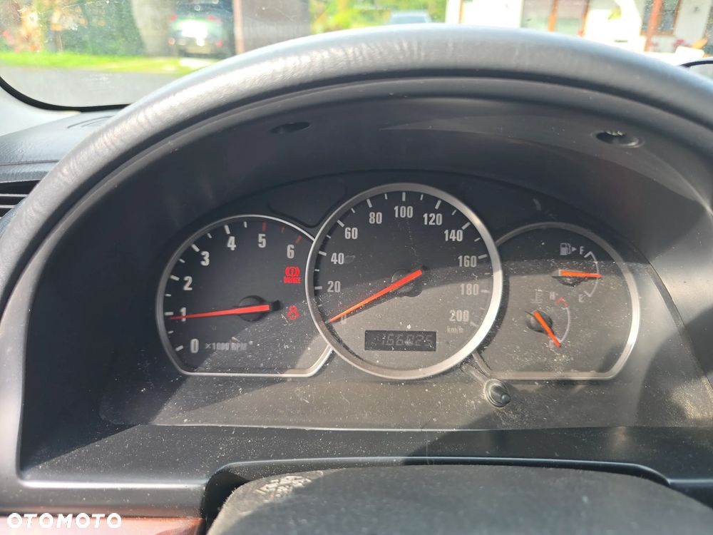 Suzuki Grand Vitara 2.0 TDi - 13