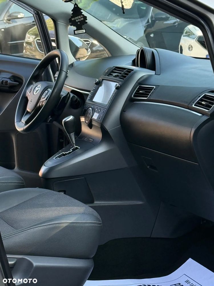 Toyota Verso 1.8 Prestige MS 7os EU6 - 25