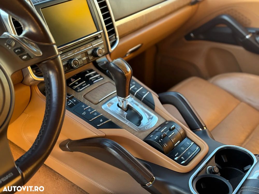 Porsche Cayenne 3.0TD TipTronic - 10