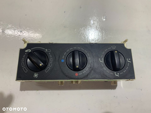 Panel nawiewu Berlingo/Partner 654986J