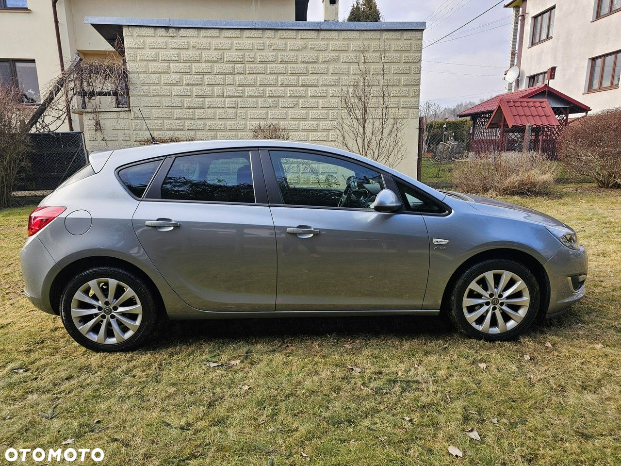 Opel Astra - 7