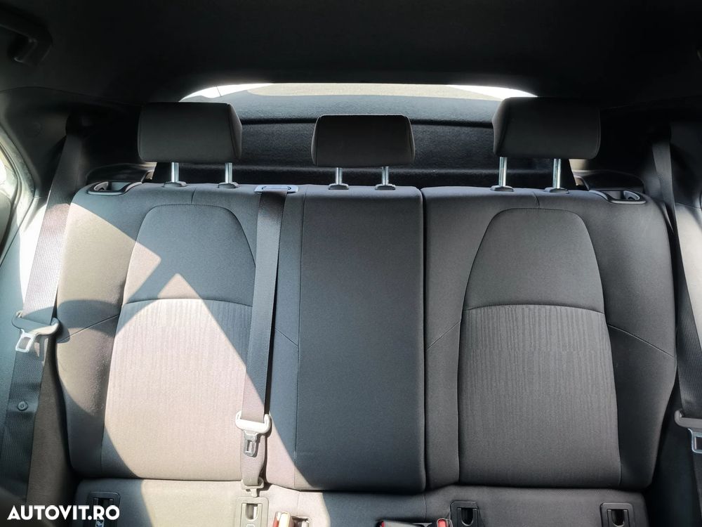 Toyota Corolla 1.2 Turbo Comfort - 10