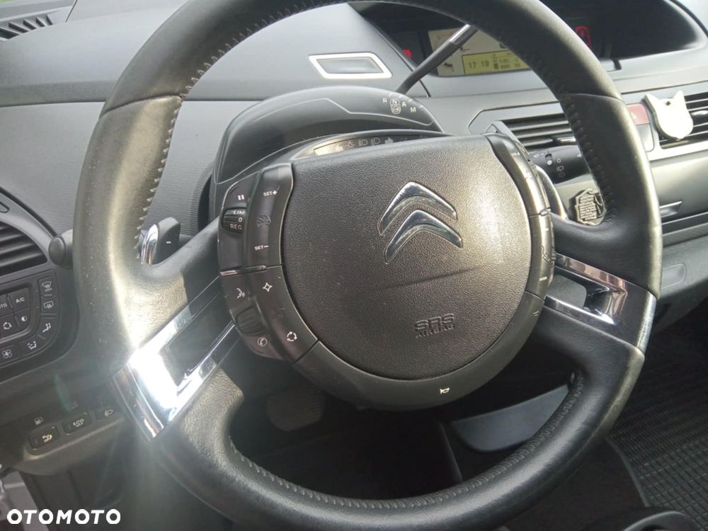 Citroën C4 Picasso - 8