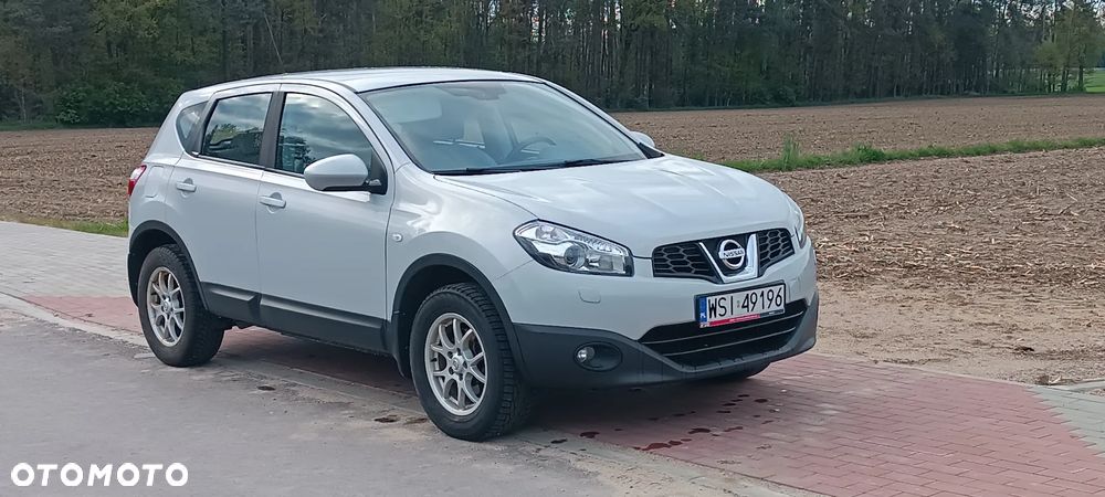 Nissan Qashqai 1.6 visia - 6