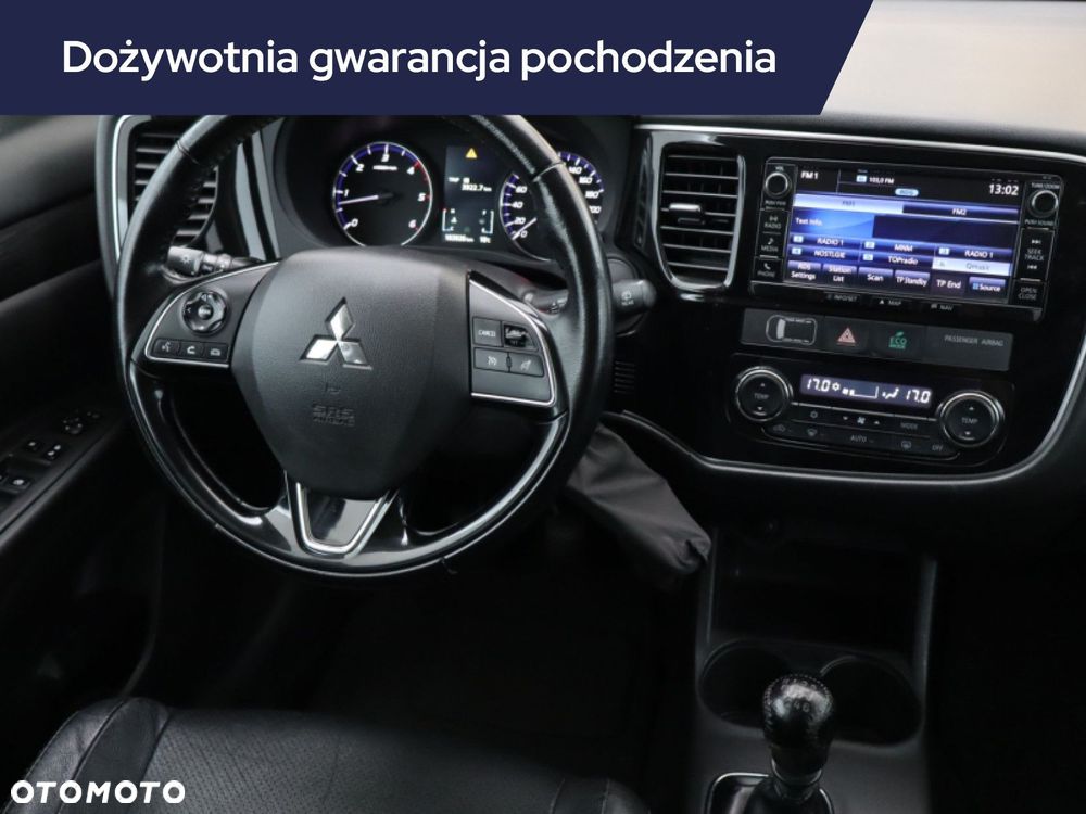 Mitsubishi Outlander - 9