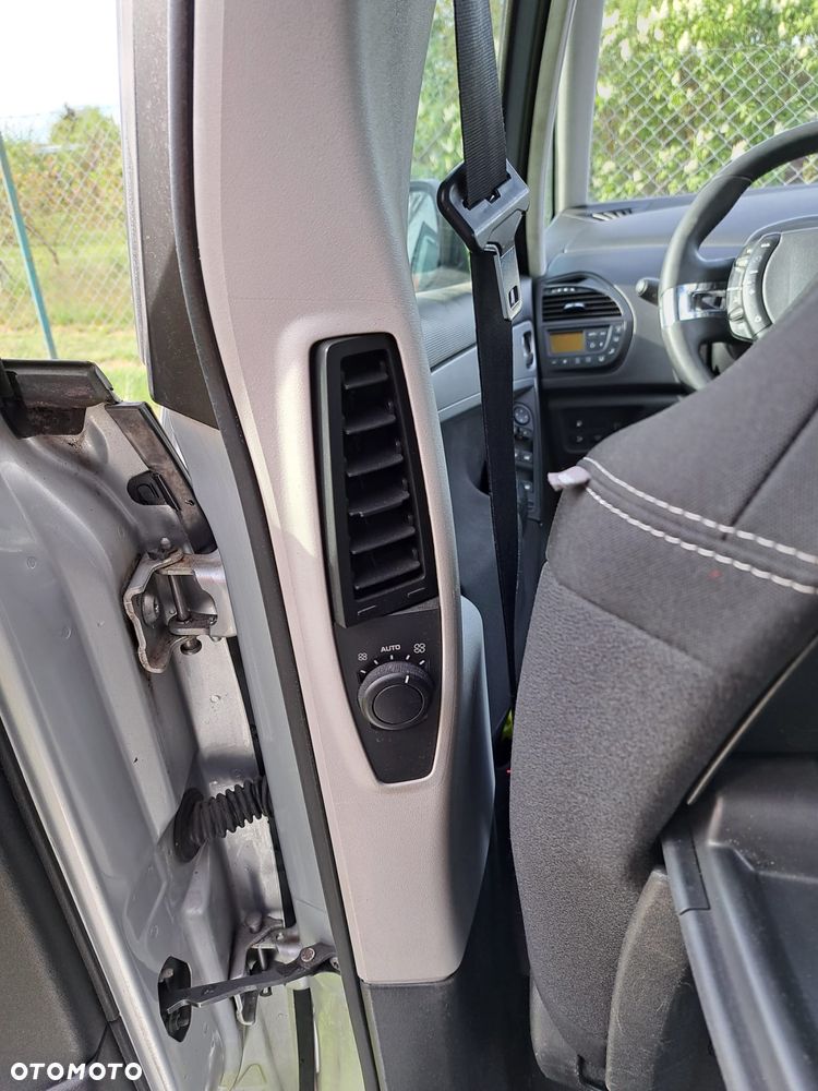 Citroën C4 Grand Picasso - 18