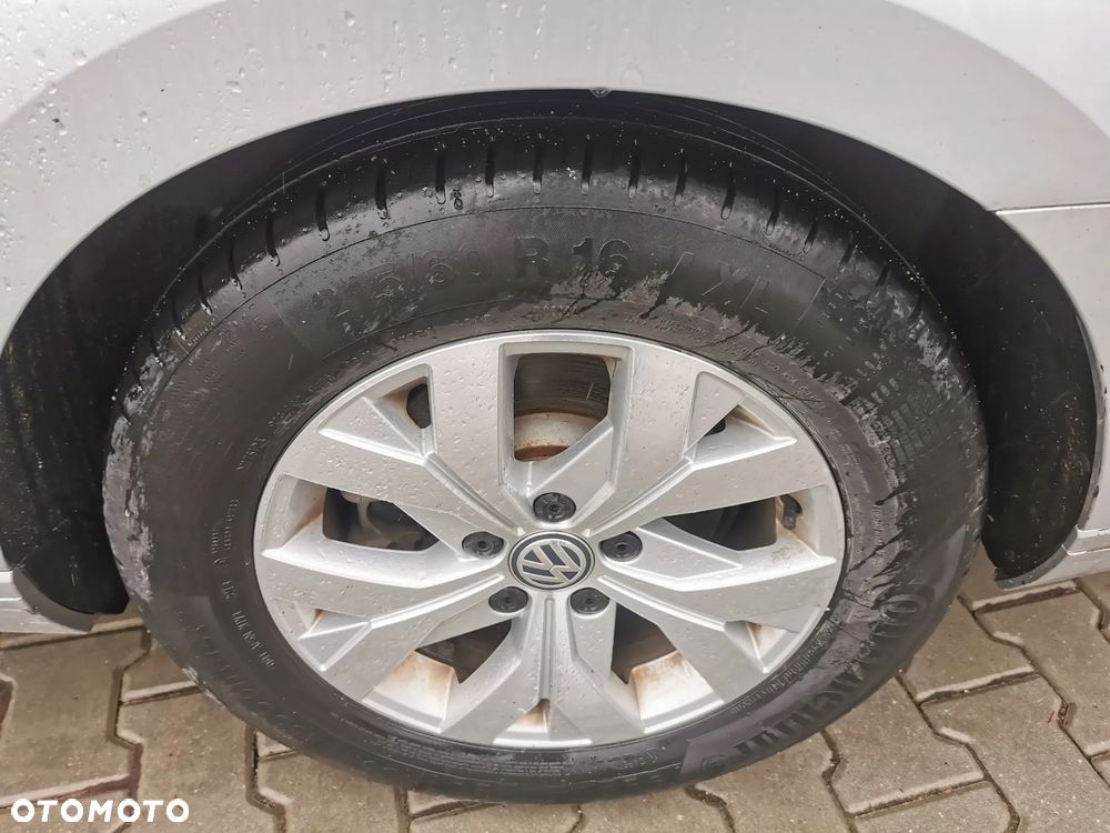 Volkswagen Passat 2.0 TDI (BlueMotion Technology) DSG Comfortline - 21
