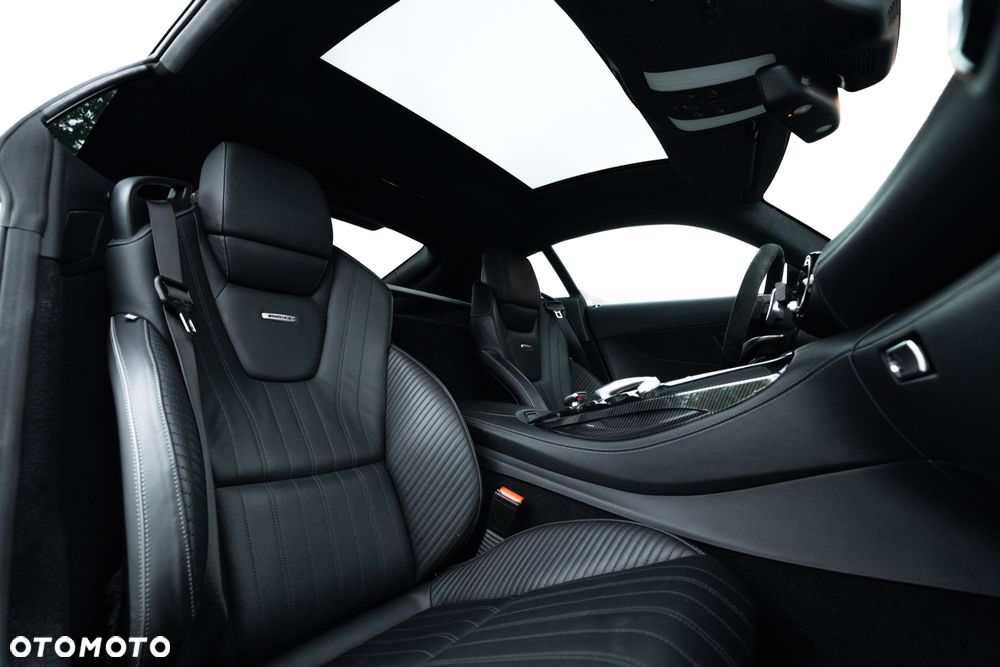 Mercedes-Benz AMG GT - 19