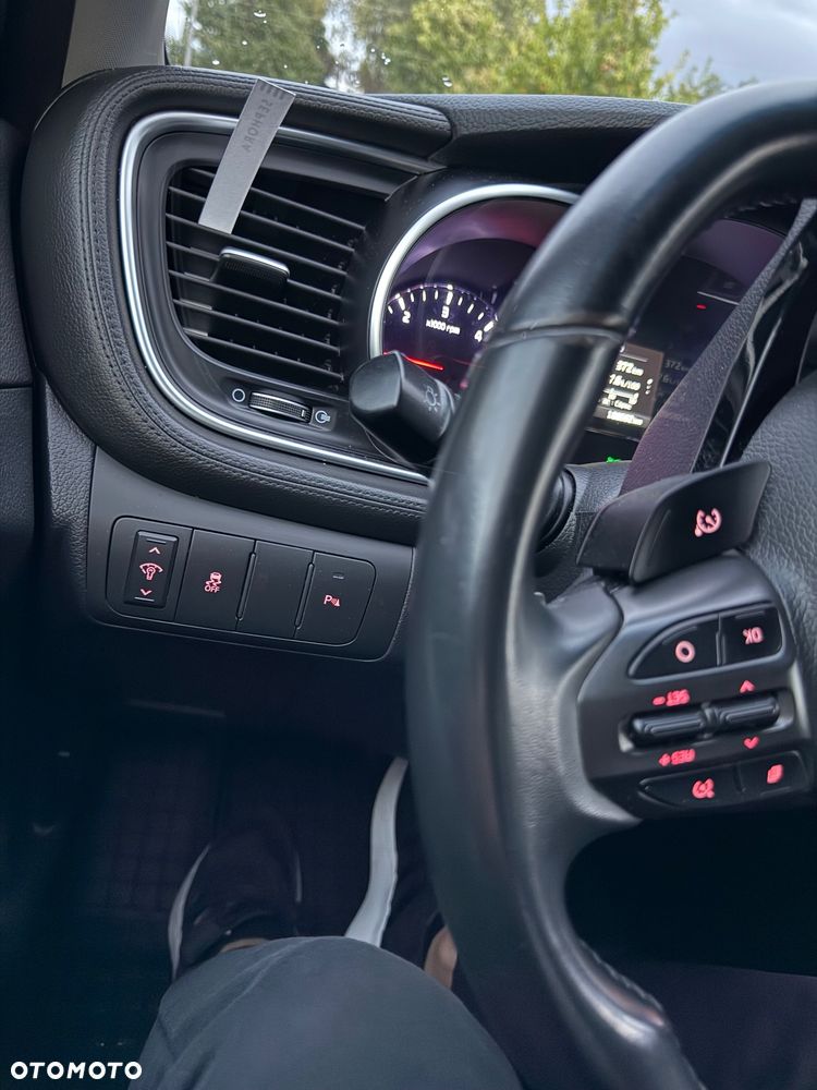 Kia Optima - 12