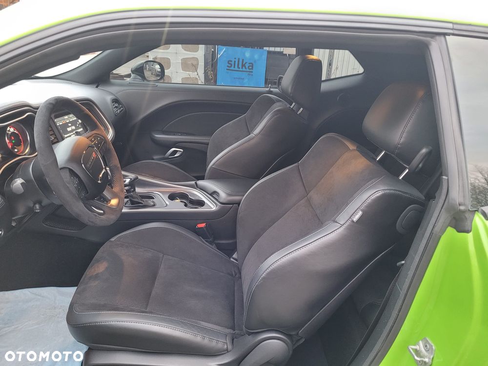 Dodge Challenger Automatik R/T Plus Scat Pack - 12