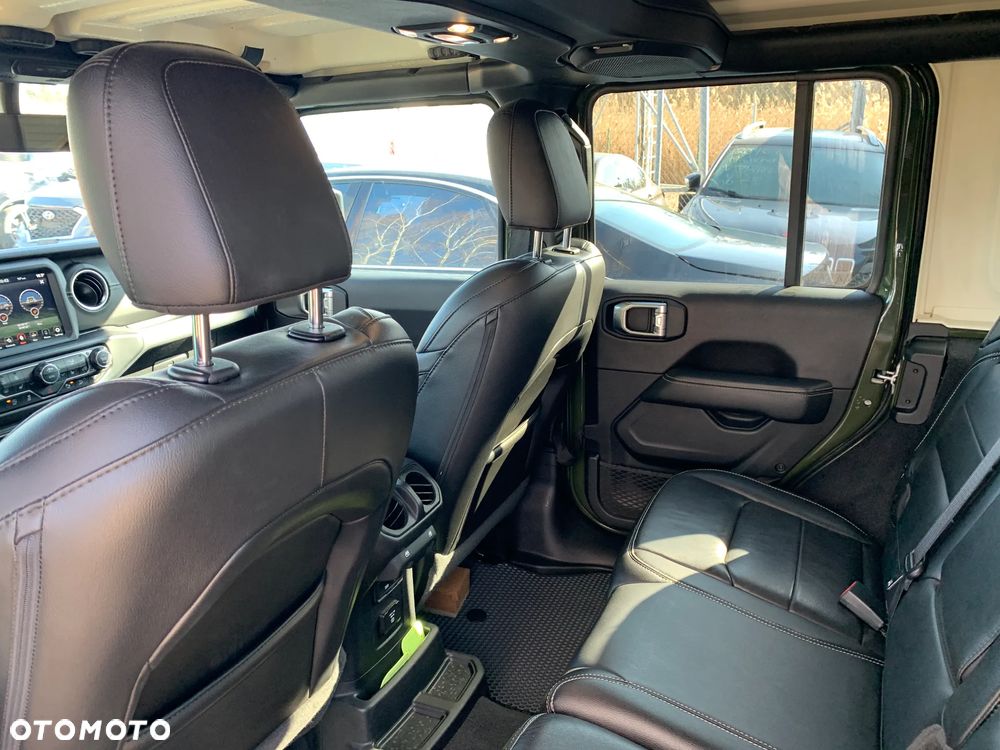 Jeep Wrangler Unlimited 3.6 Automatik Sahara - 16