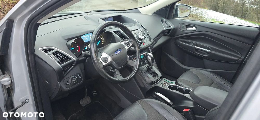 Ford Kuga 2.0 TDCi 4x4 Titanium - 30