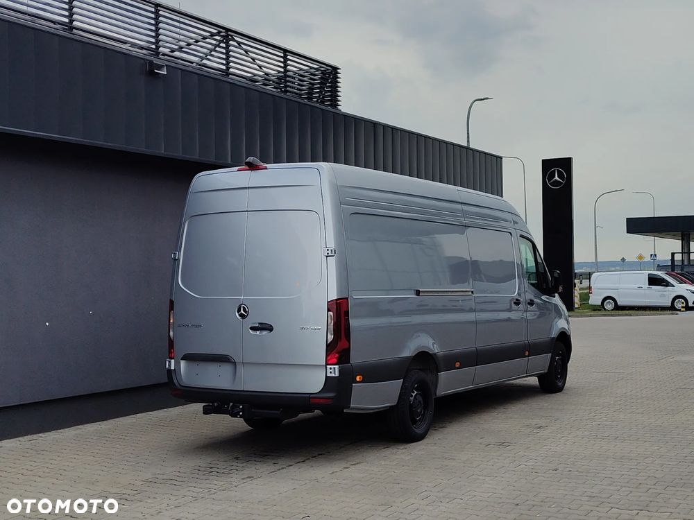 Mercedes-Benz Sprinter - 7