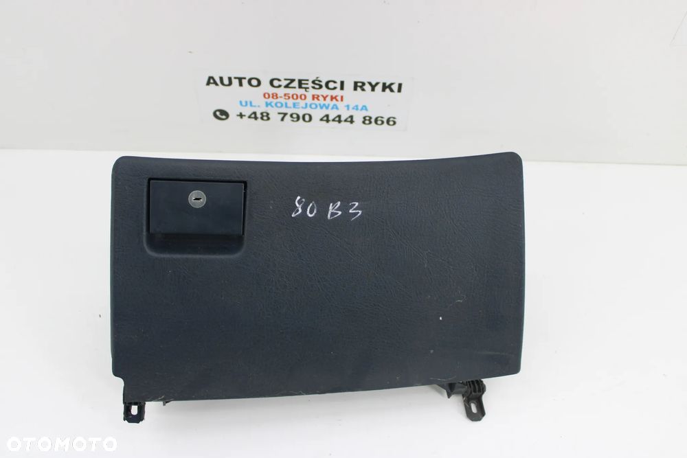 Audi 80 B3 Schowek Pasażera