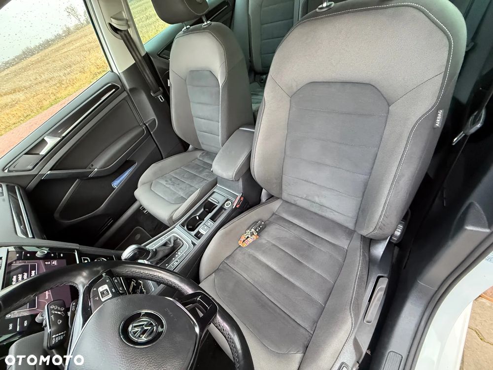 Volkswagen Golf VII 1.6 TDI BMT Highline DSG - 14