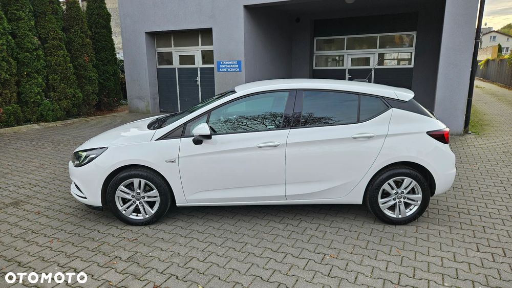 Opel Astra 2017 photo 4